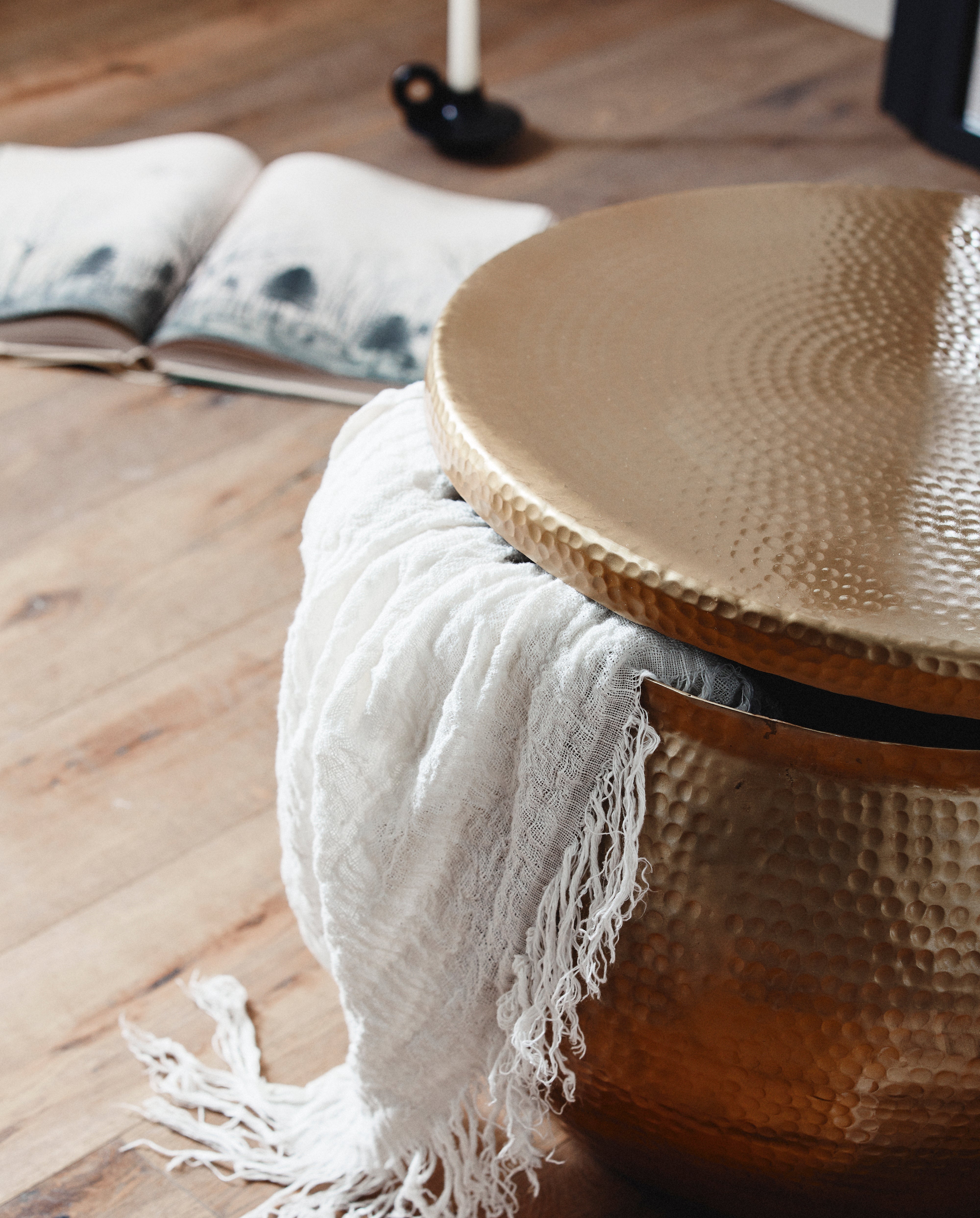 Akia Coffe Table - Brass, Nordal, möbler