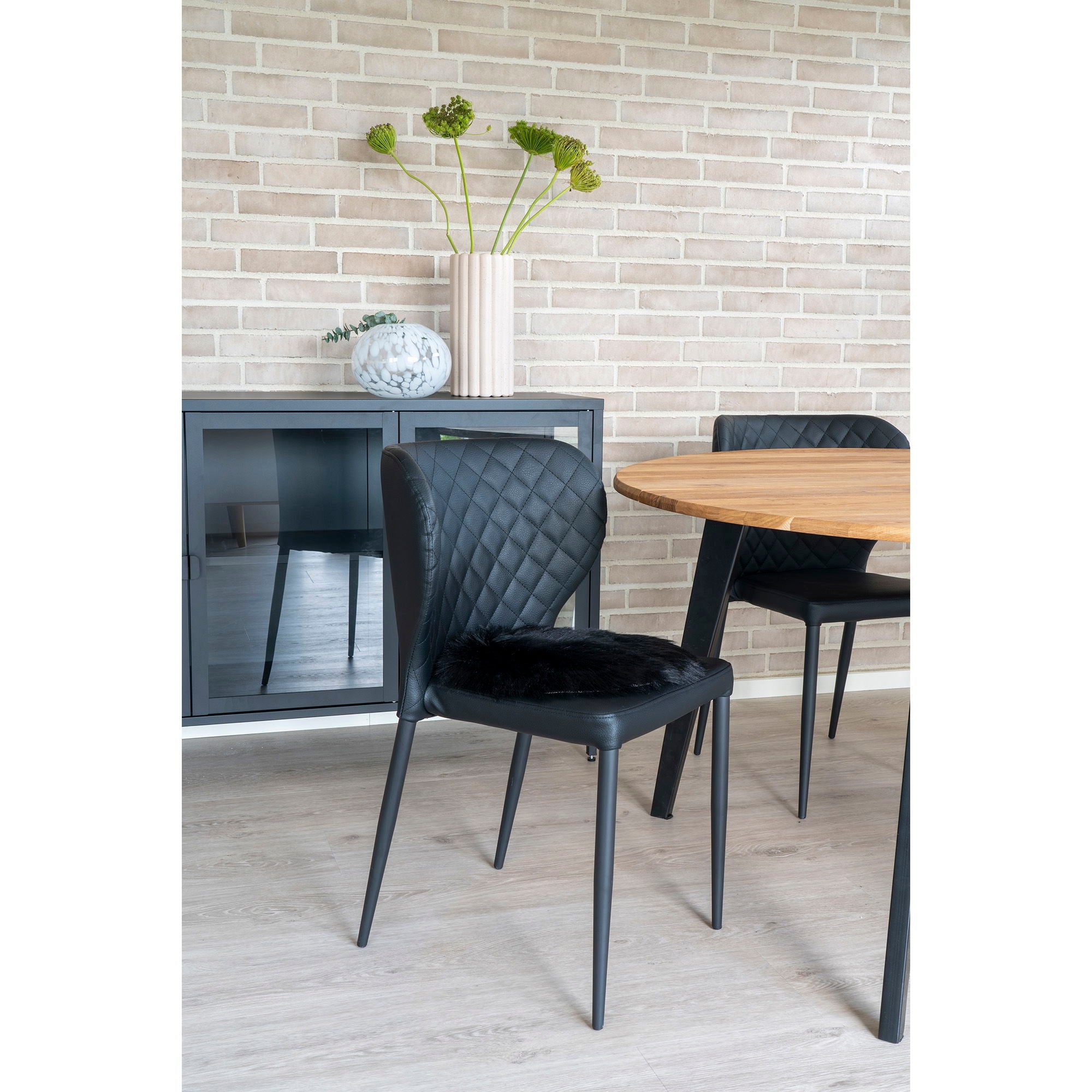 KONSTGJORD LAMMSKINSSITS, svart, Ø35 cm