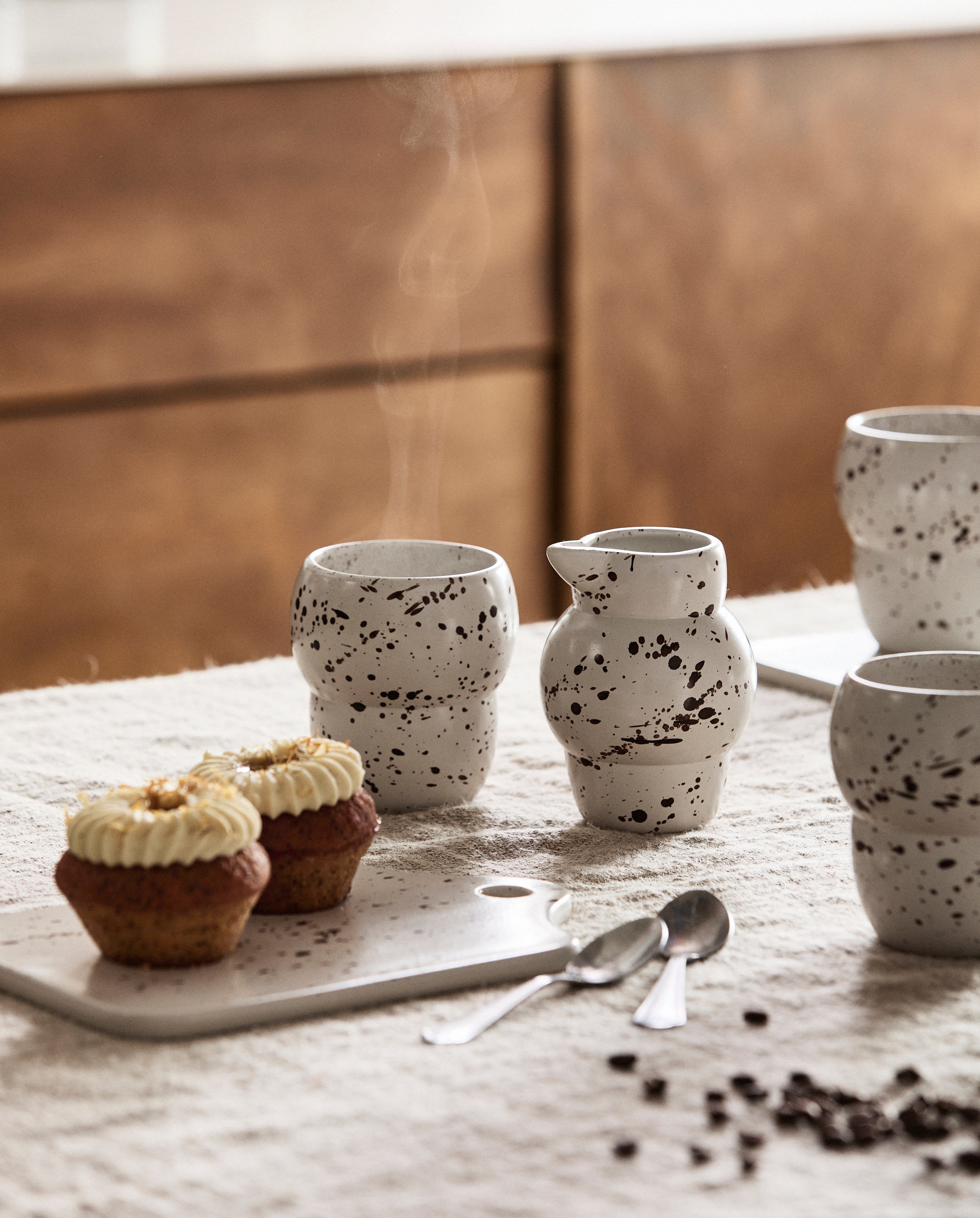 Ria Jug W. Splash - Ivory, Nordal, kannor och karaff