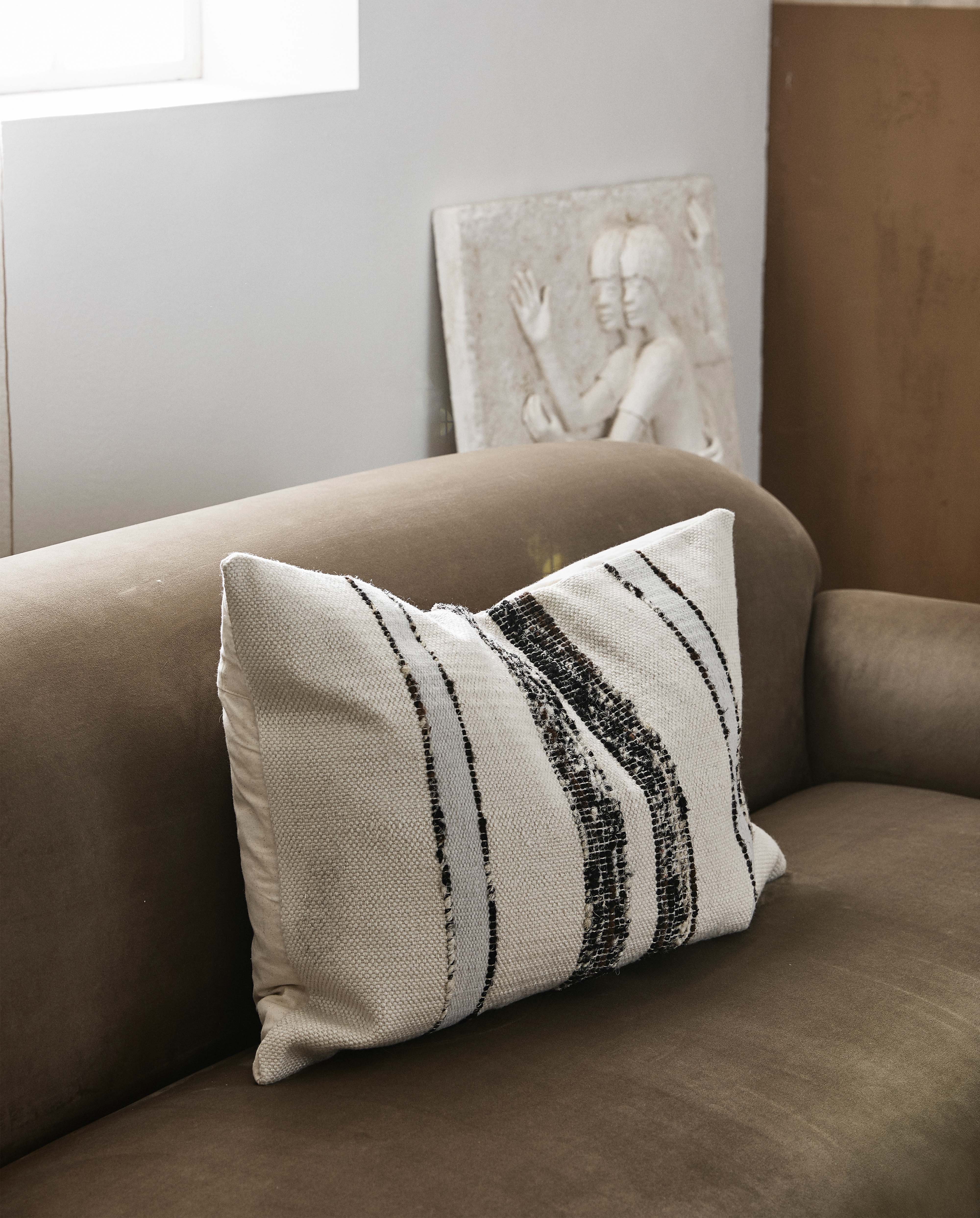 Heka Cushion Cover - Off White, Nordal, sovrums textilier