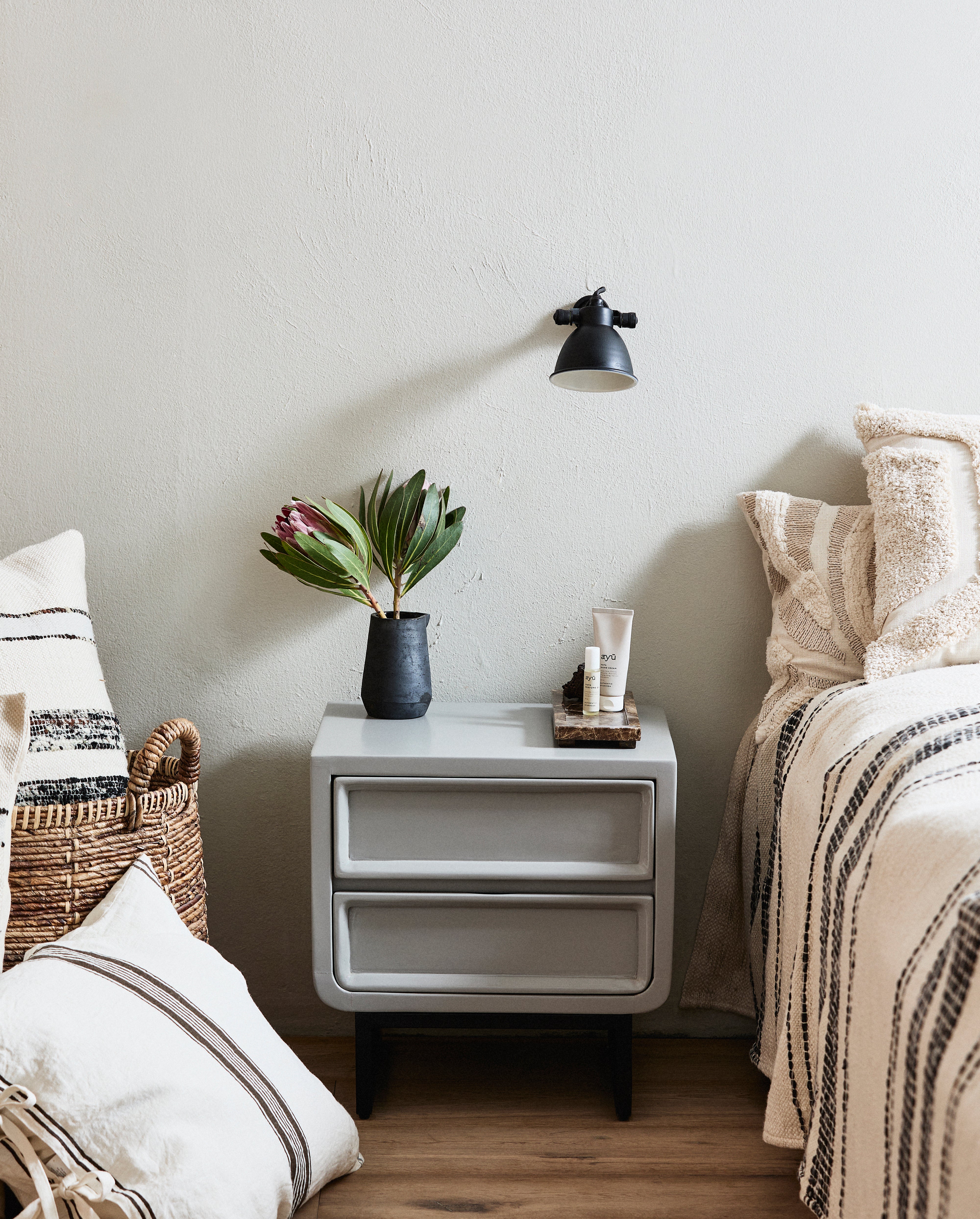 Ledro Night Stand - Grey, Nordal, bord