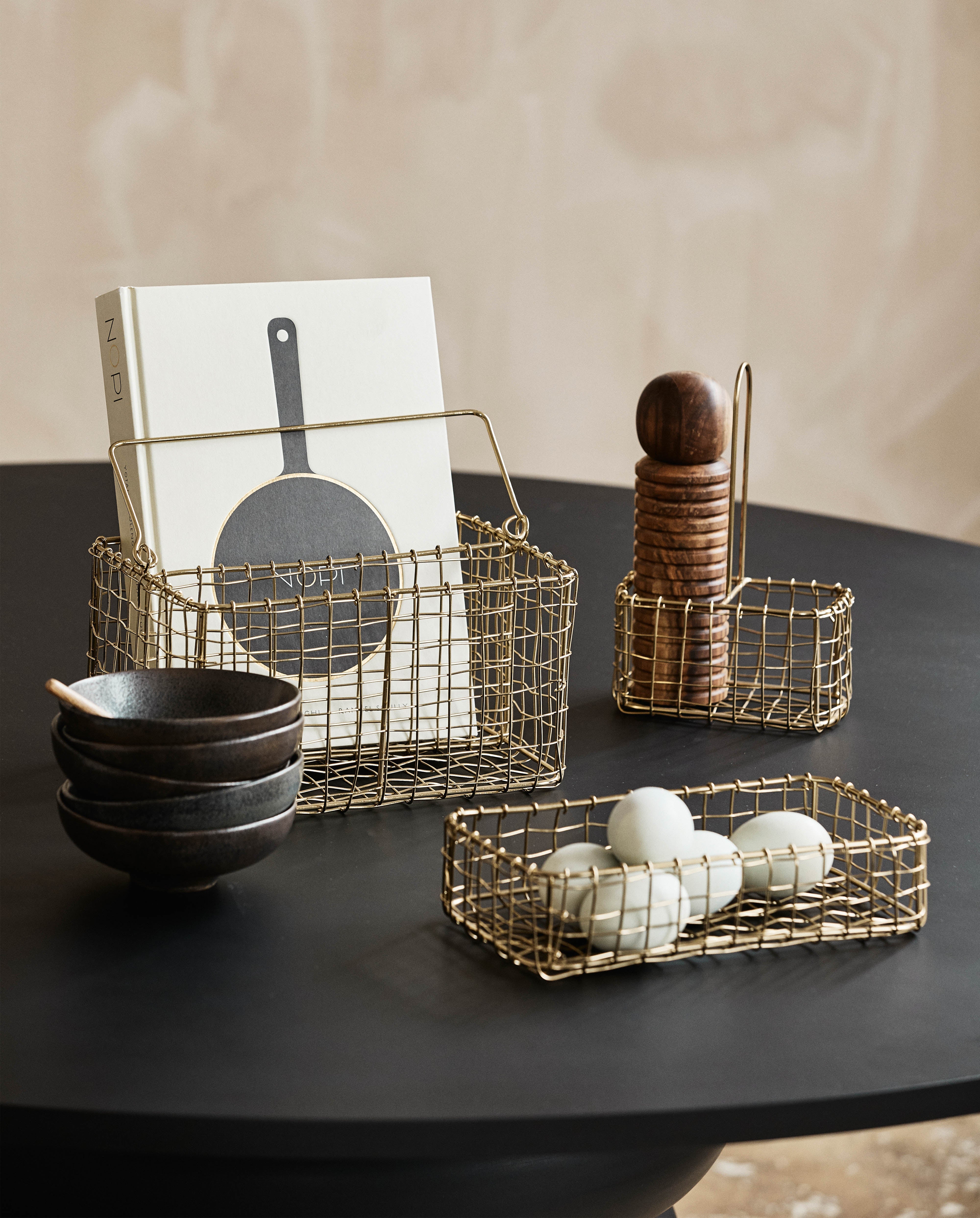 Naviti Storage W. Handle, S - Golden Finish, Nordal, förvaring