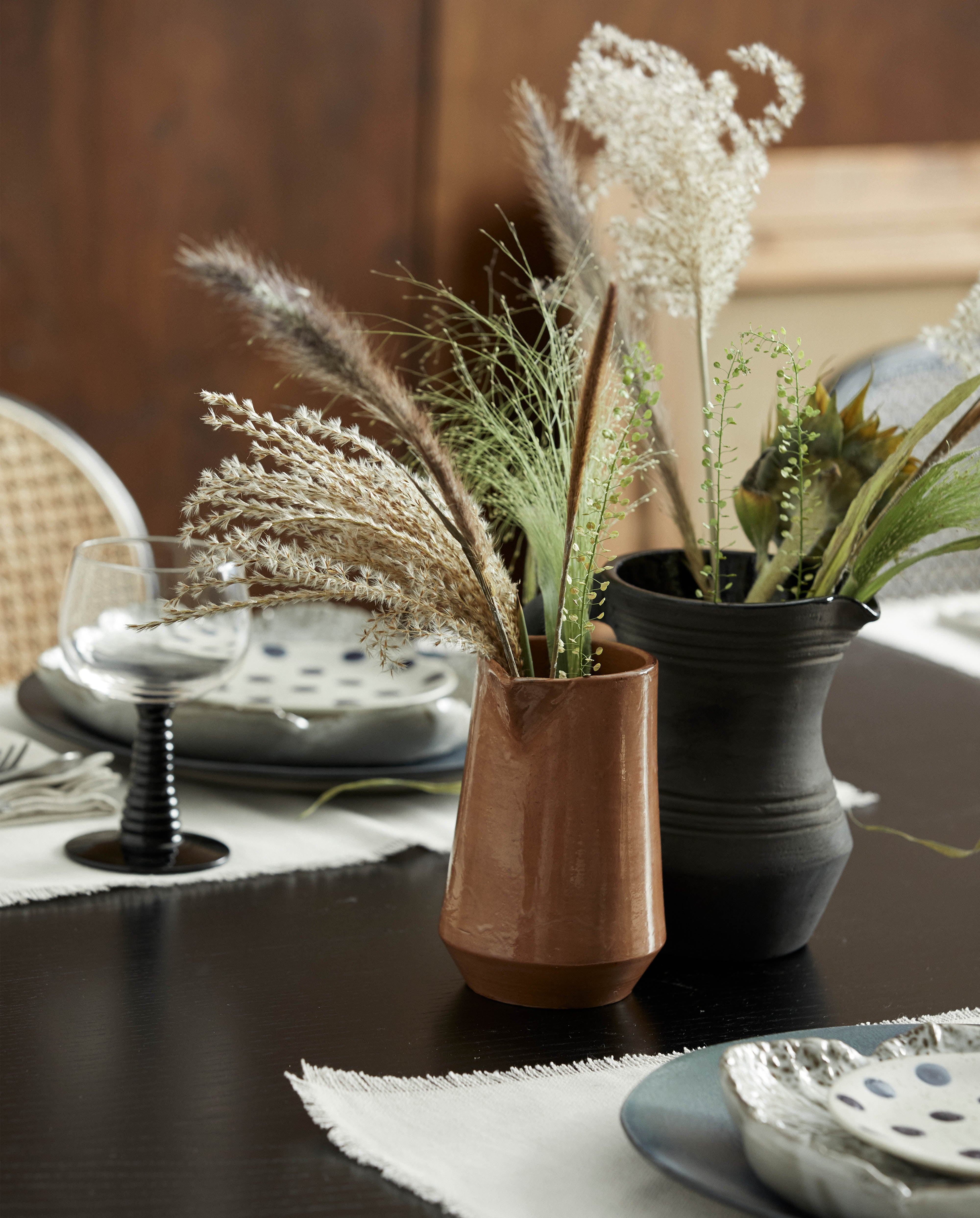 Juniper Jug W. Handle, Terracotta - Black, Nordal, kannor och karaff