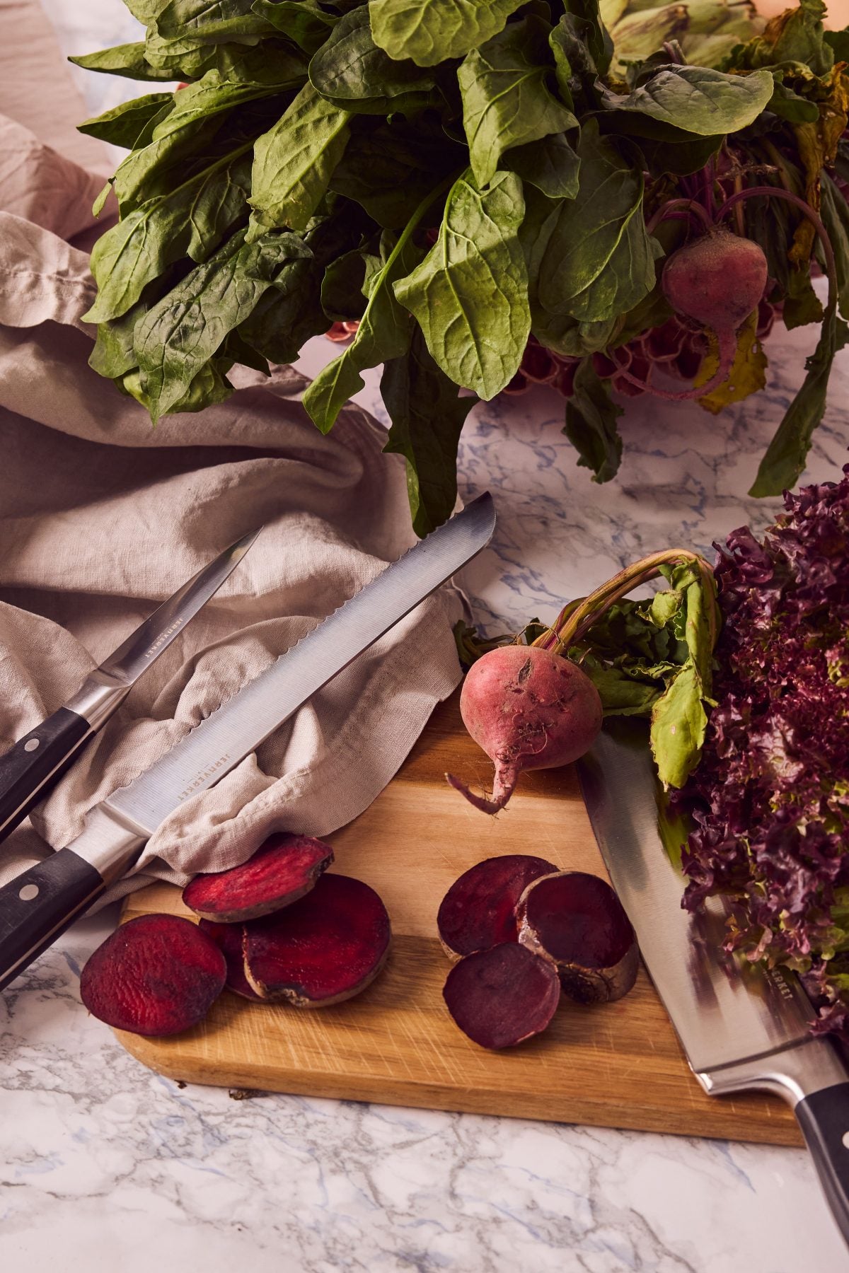 Knivset med Skärbräda från Jernverket, House of Regalo, kök-och-heminredning