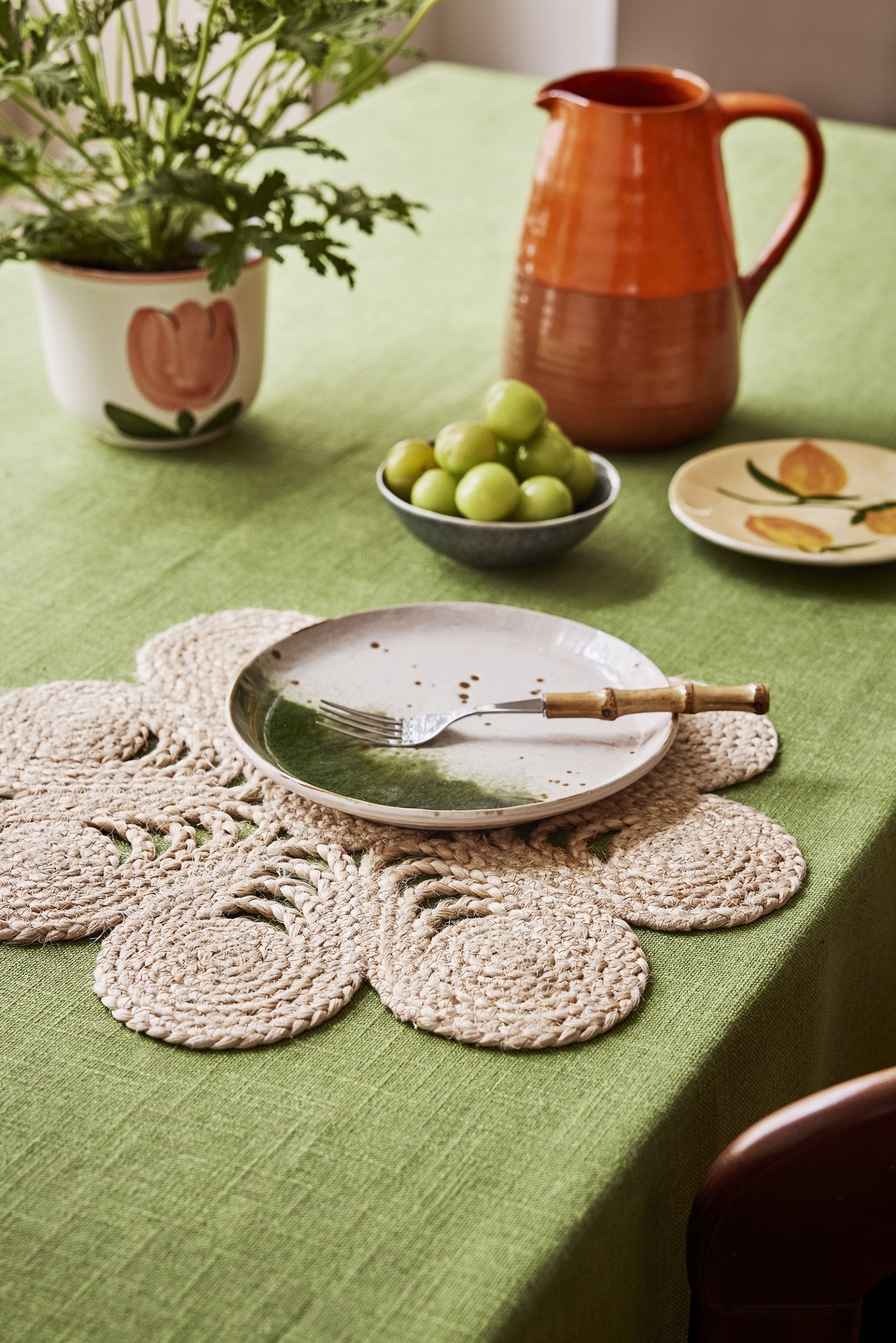 Placemat Elin Anemone Natural D40cm, Dixie, bordstabletter