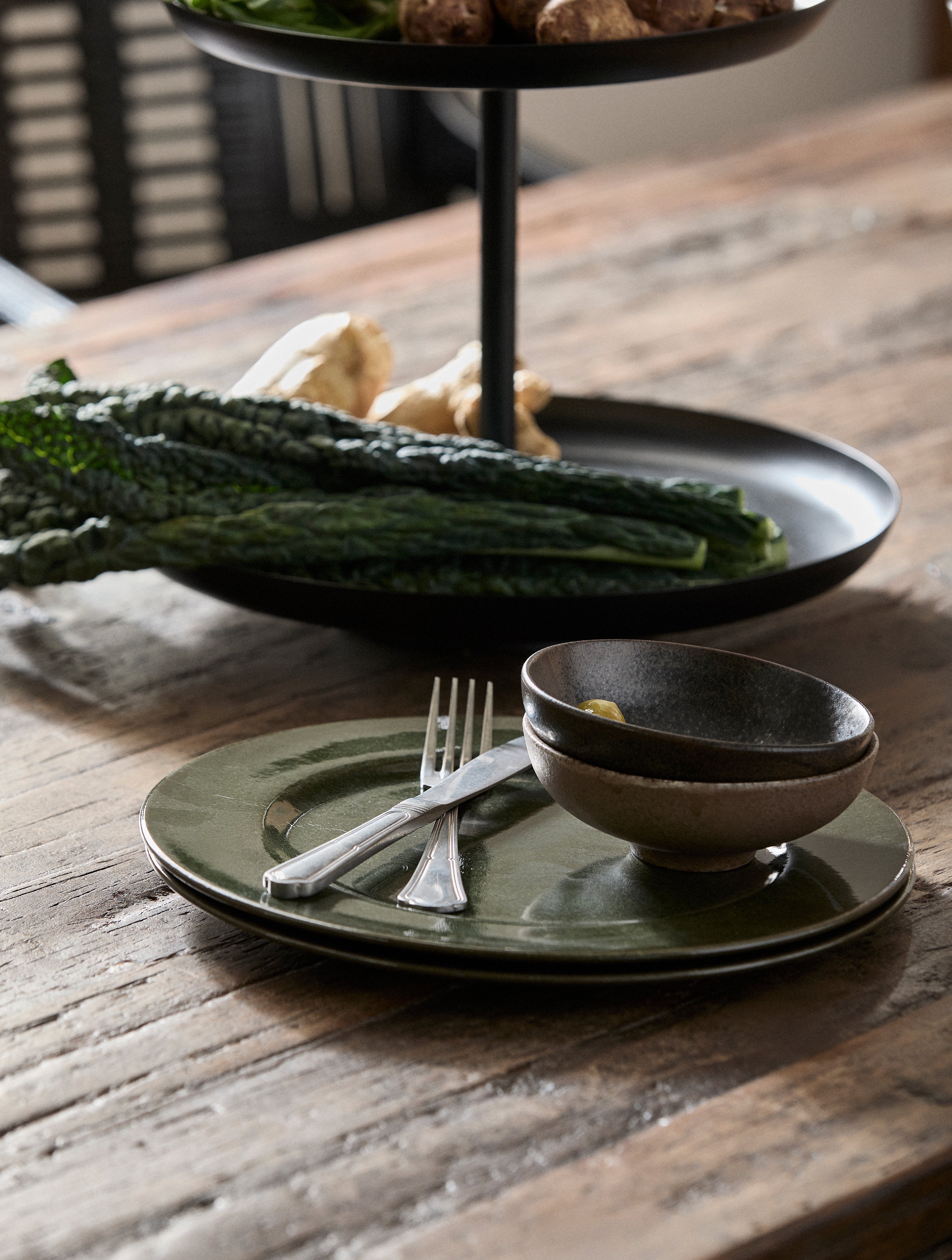 Grawa Plate, L, Dark Green, Nordal, tallrikar och fat