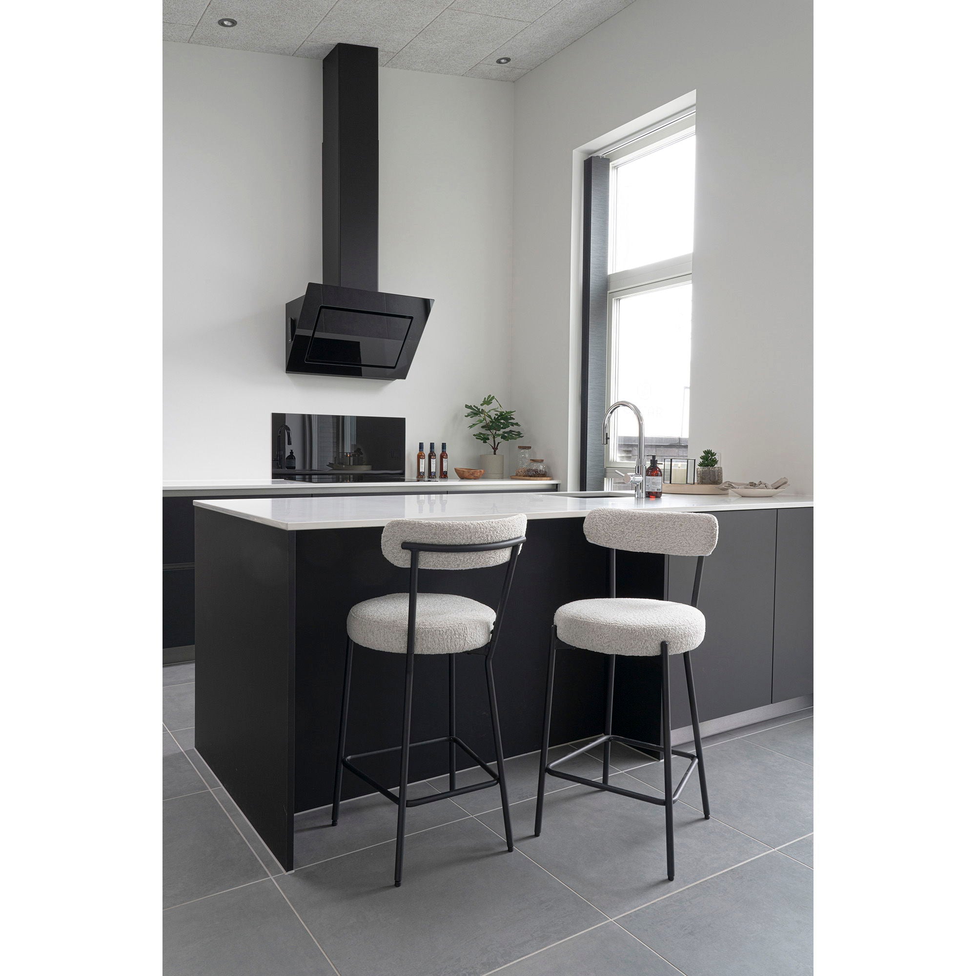 BADALONA Barstol, bouclé vit, svarta ben