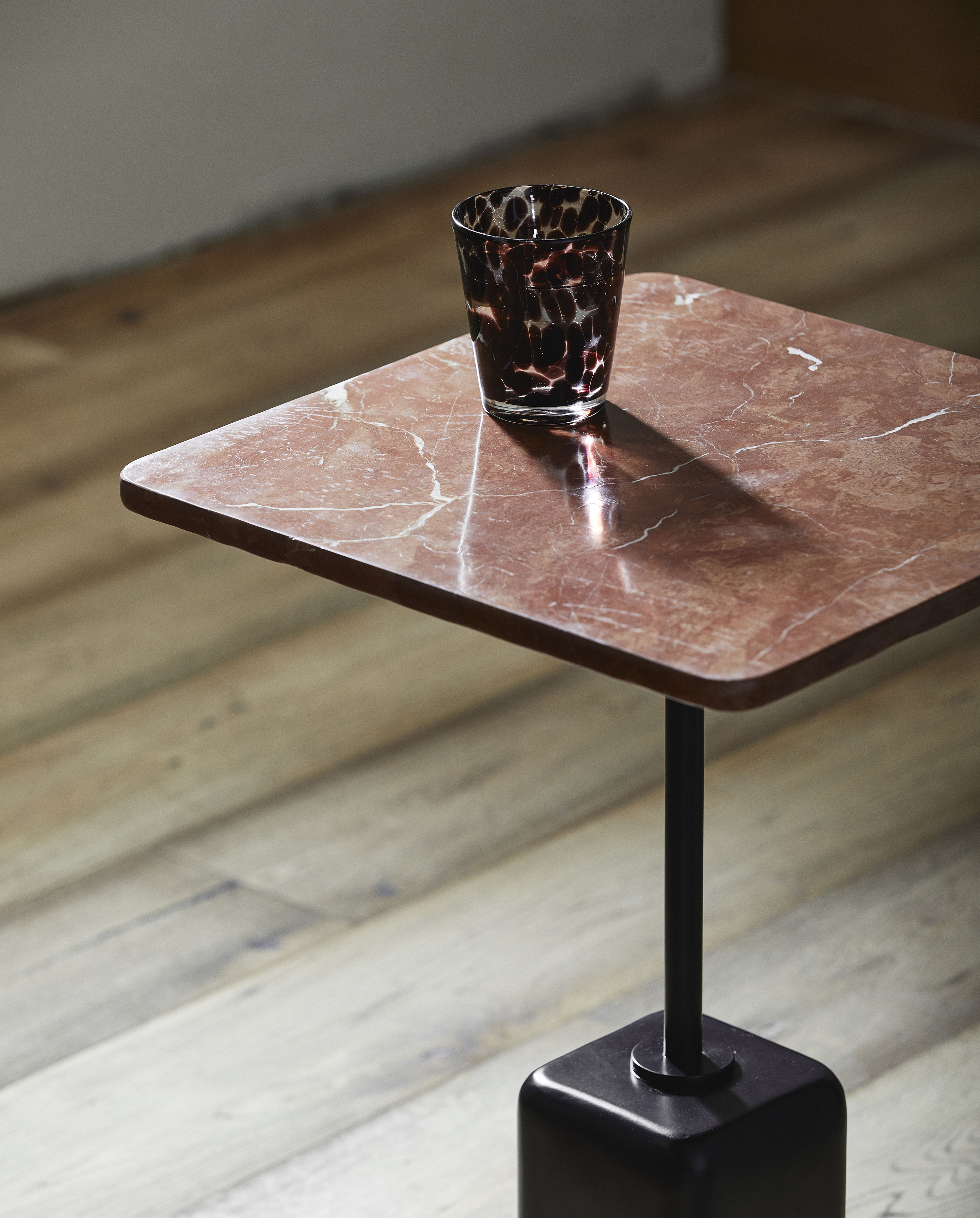 Chao Side Table, Marble - Rust, Nordal, bord
