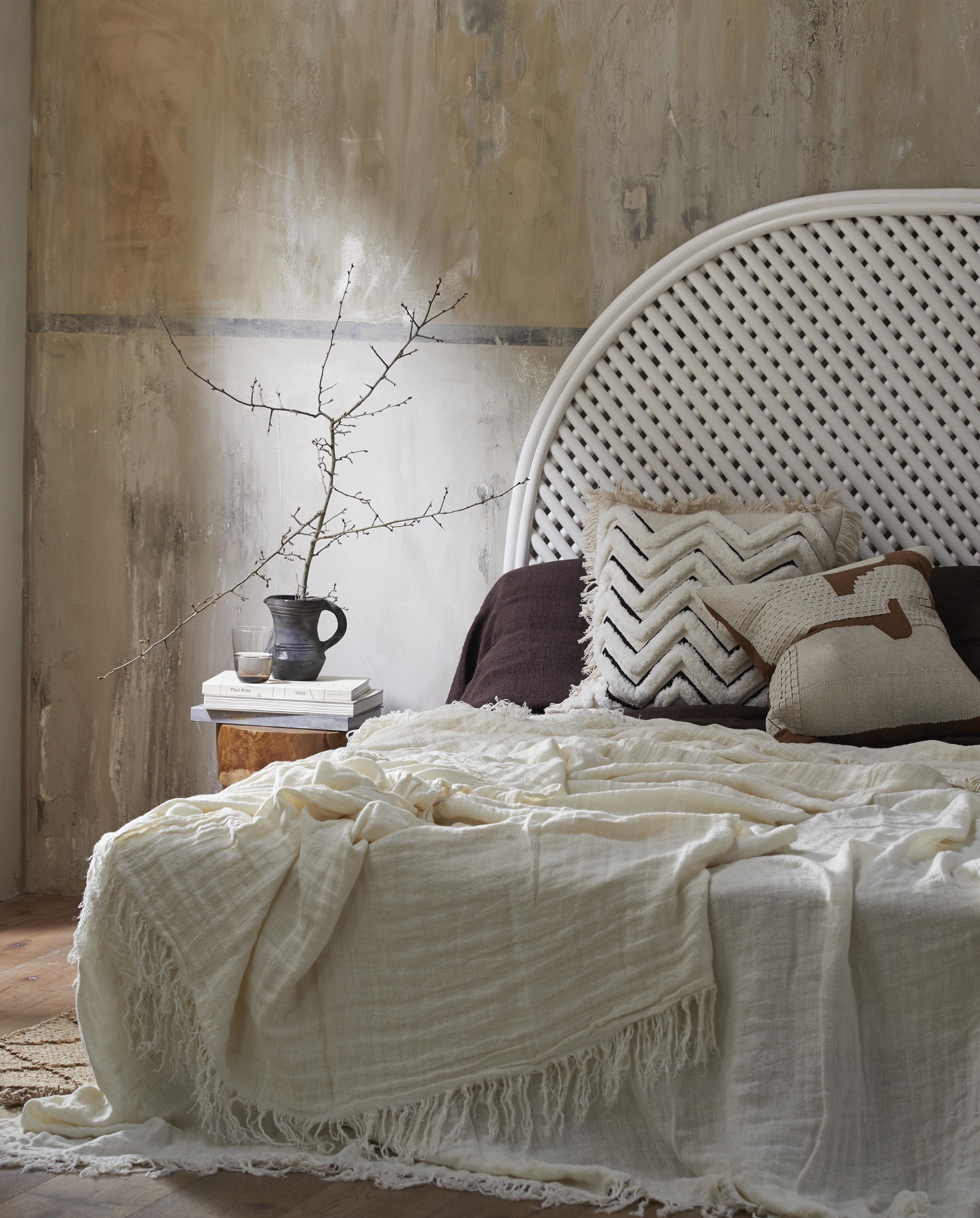 Izar Cushion Cover - Off White, Nordal, sovrums textilier