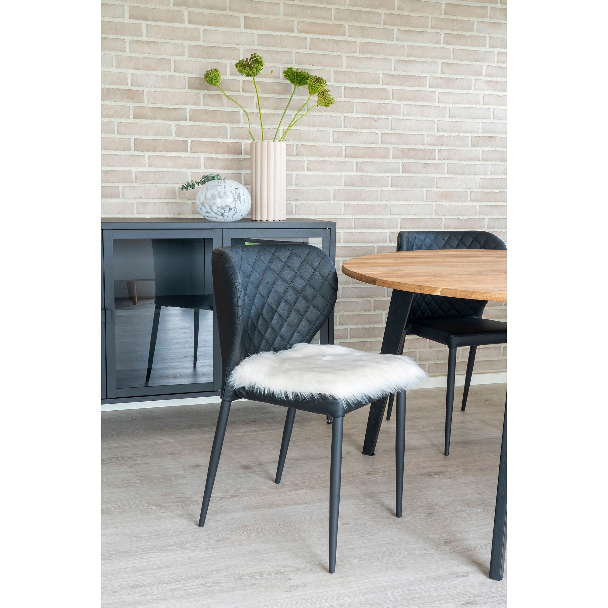 Lammskinsits konstgjord, elfenben, 40x40 cm