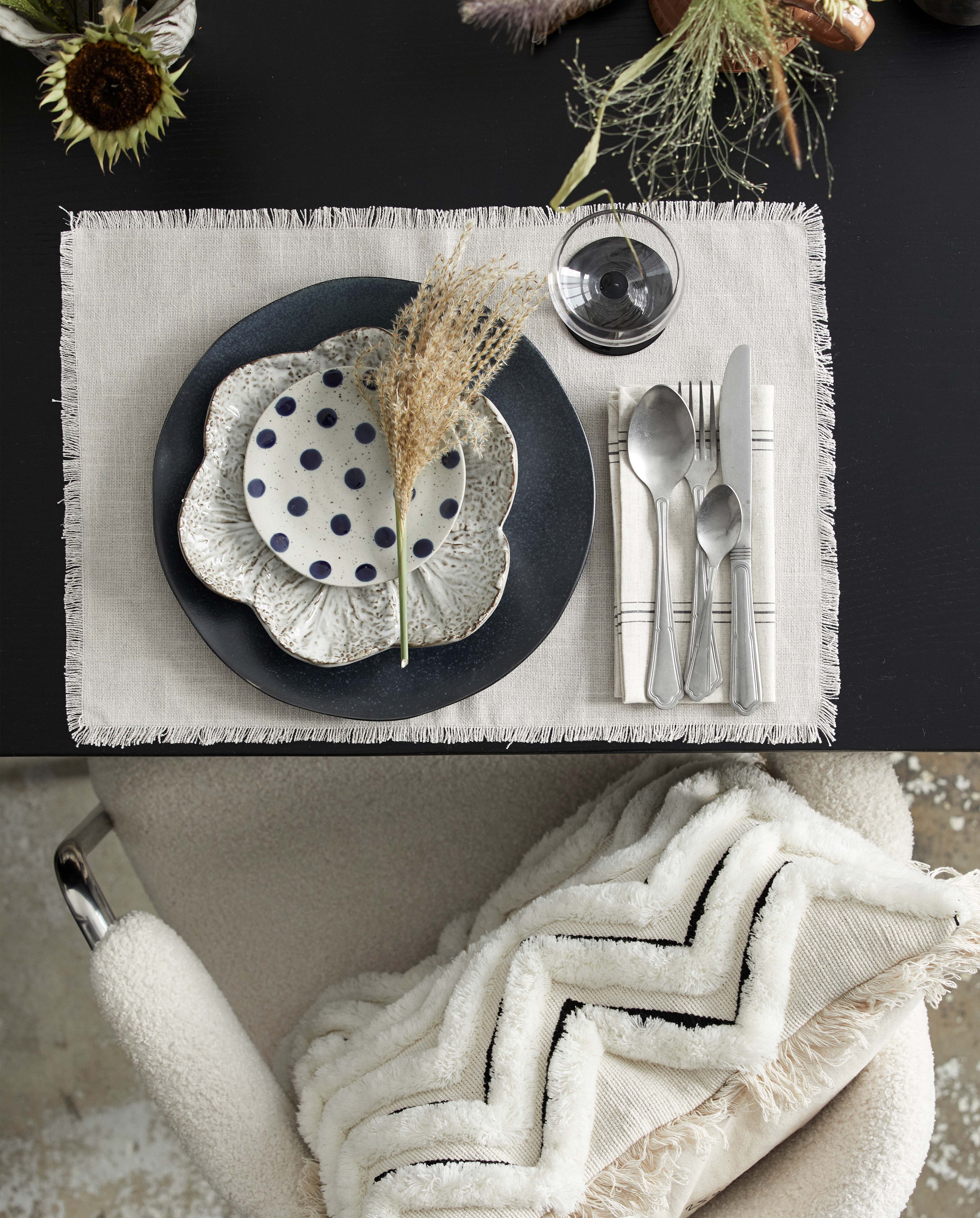 Leo Placemat - Beige, Nordal, sovrums textilier