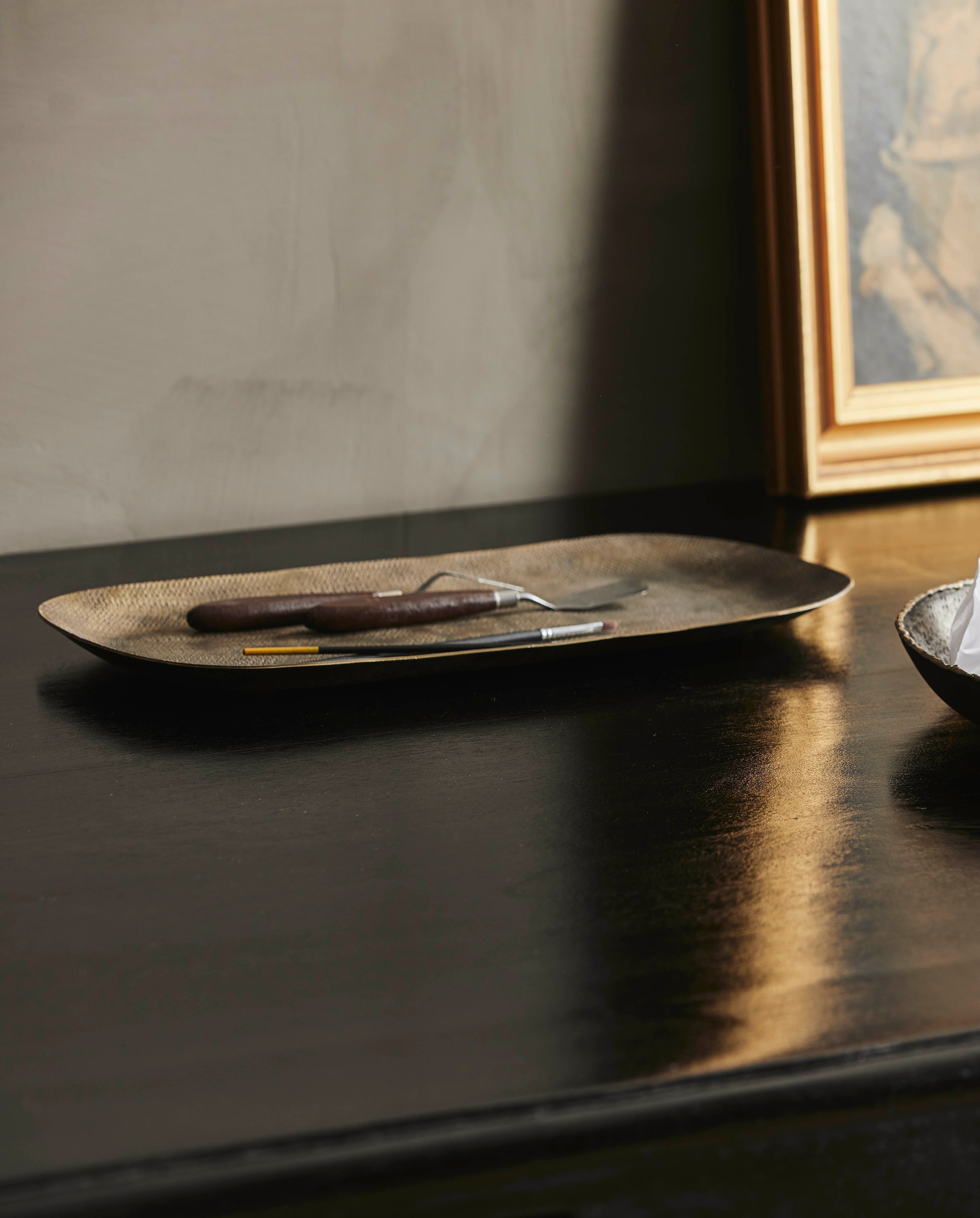 Danna Square Tray - Antique Brass, Nordal, servering och upplägg