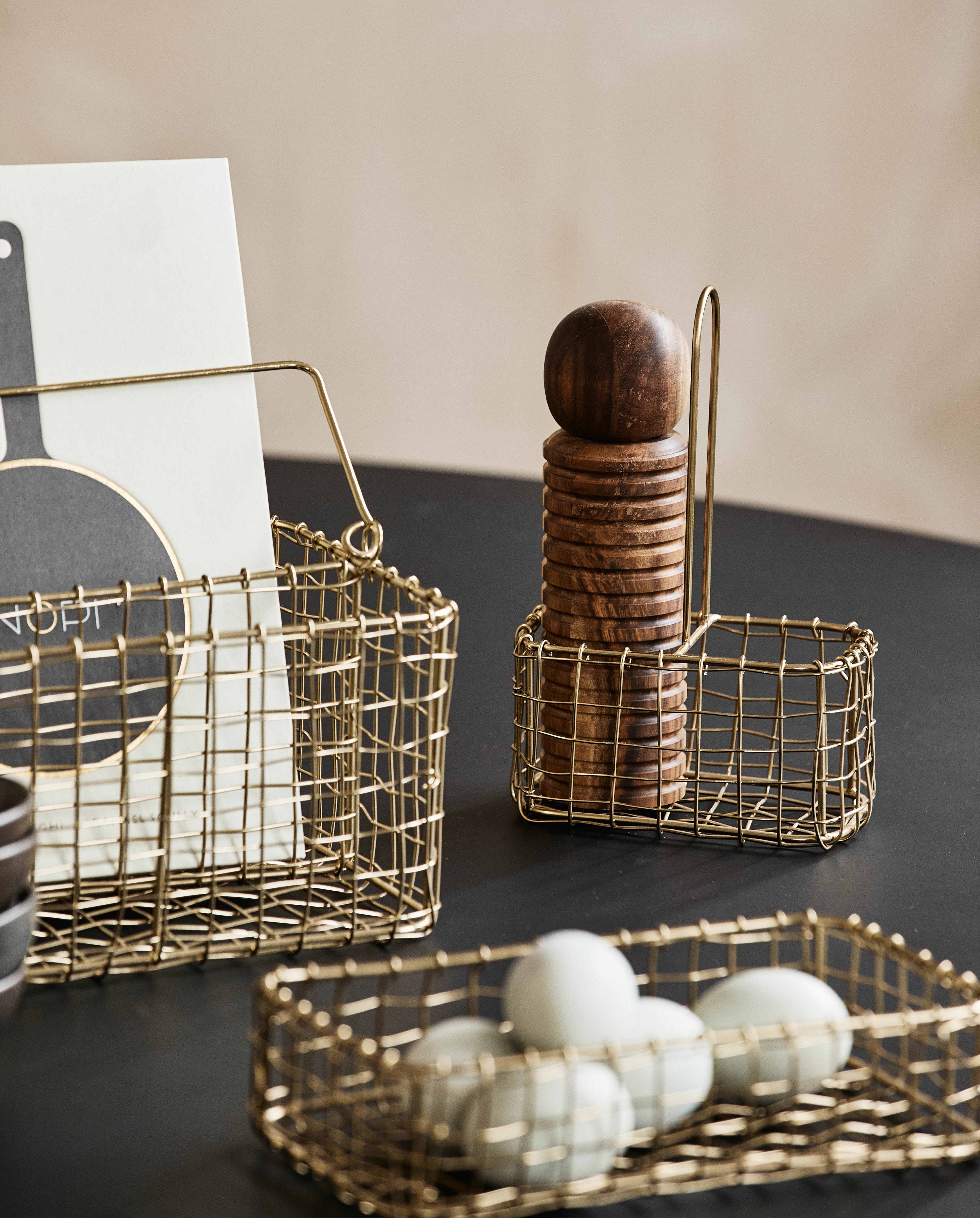 Naviti Storage W. Handle, S - Golden Finish, Nordal, förvaring