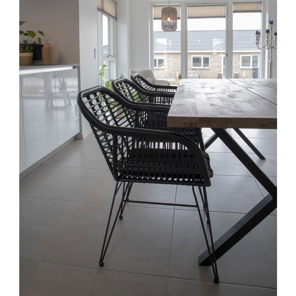 TRIESTE Fåtölj i polyrattan, svart