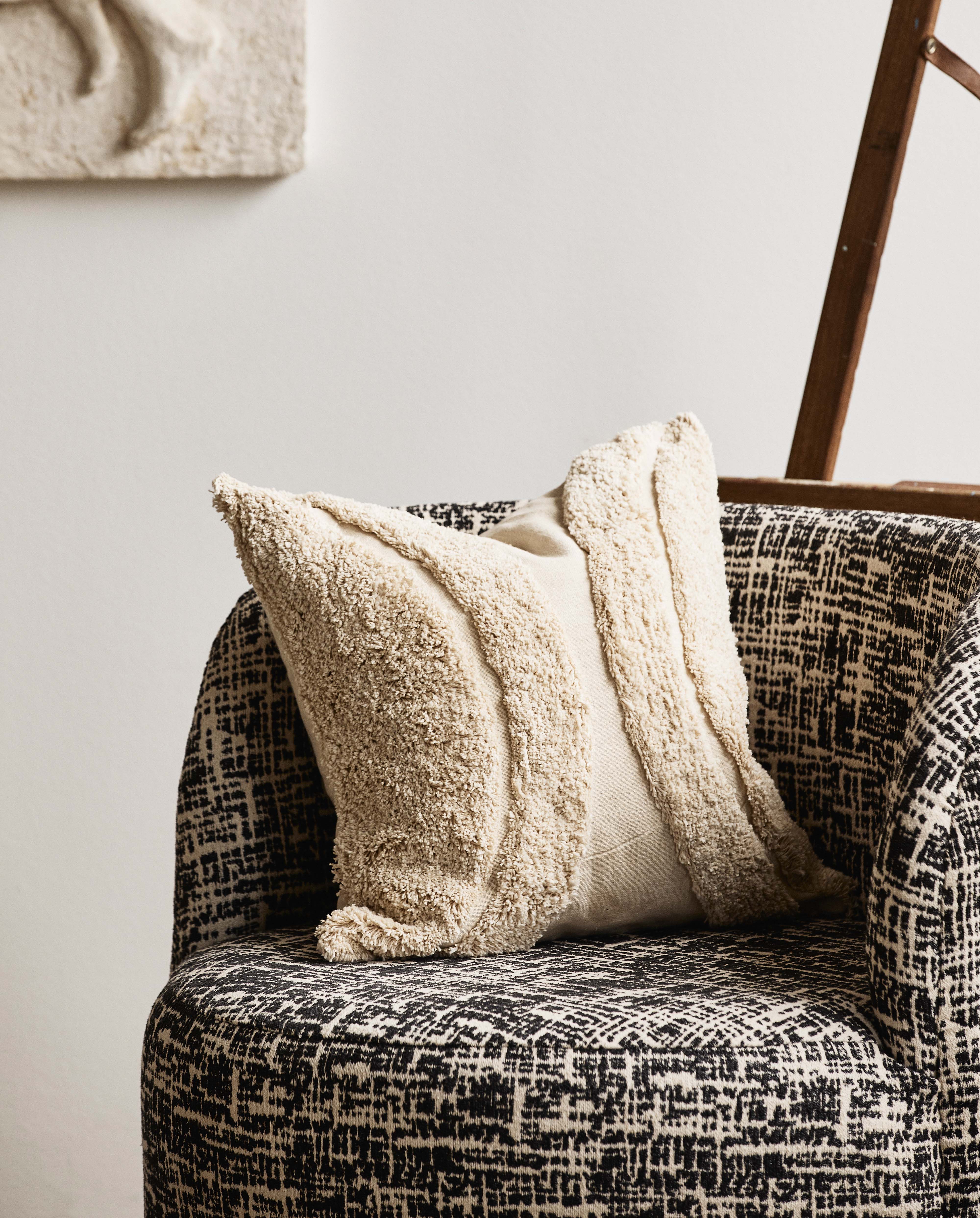 Bomu Lounge Chair - Black/white, Nordal, stolar