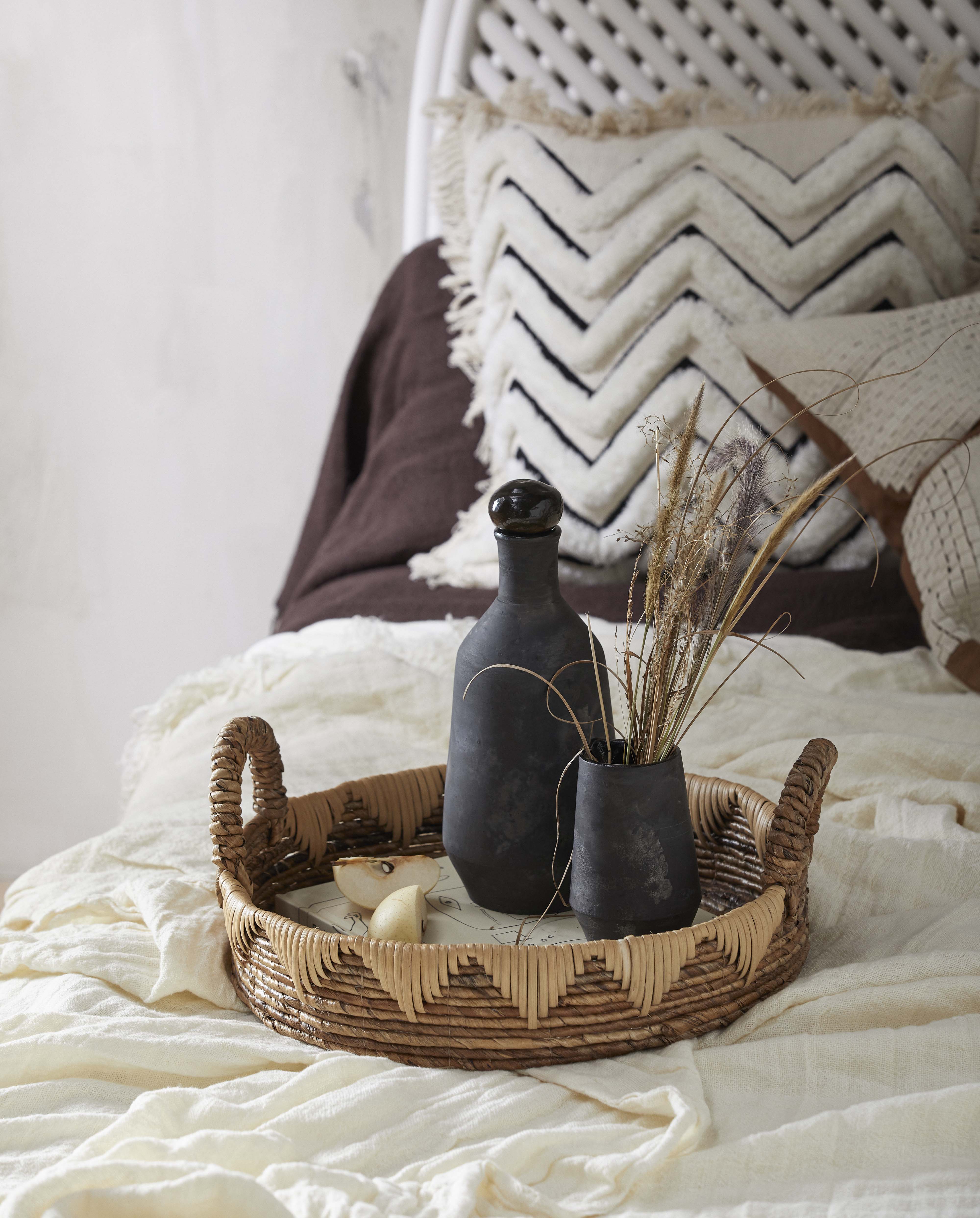 Juniper Jug, Terracotta - Black, Nordal, kannor och karaff