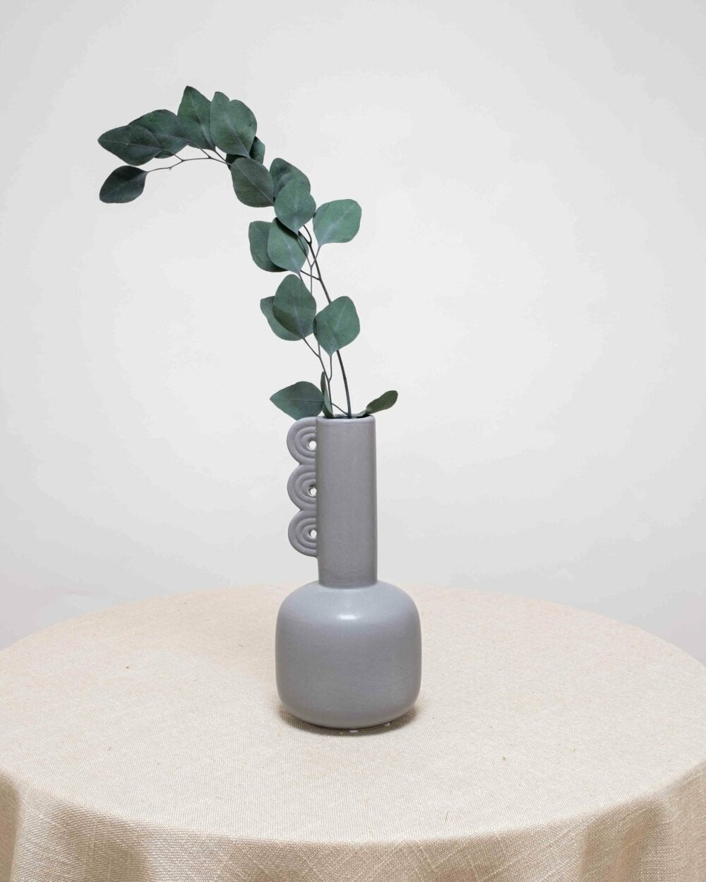 Tazza Keramikvas – Grå, Flora Grossist, vaser-och-krukor