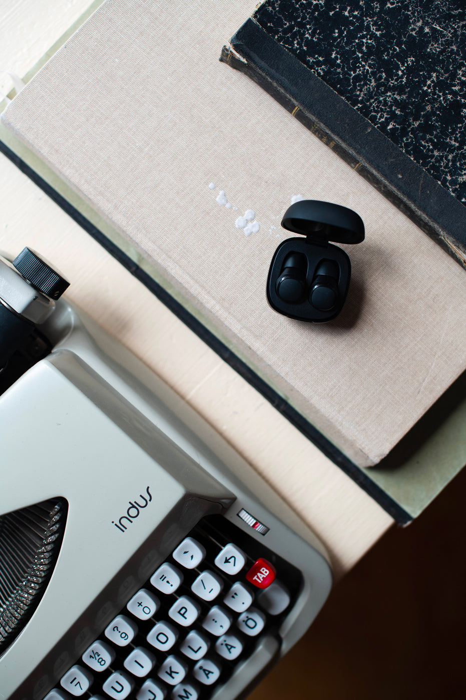 Earbuds In Ear från Swayers – Black, House of Regalo, elektronik-teknik