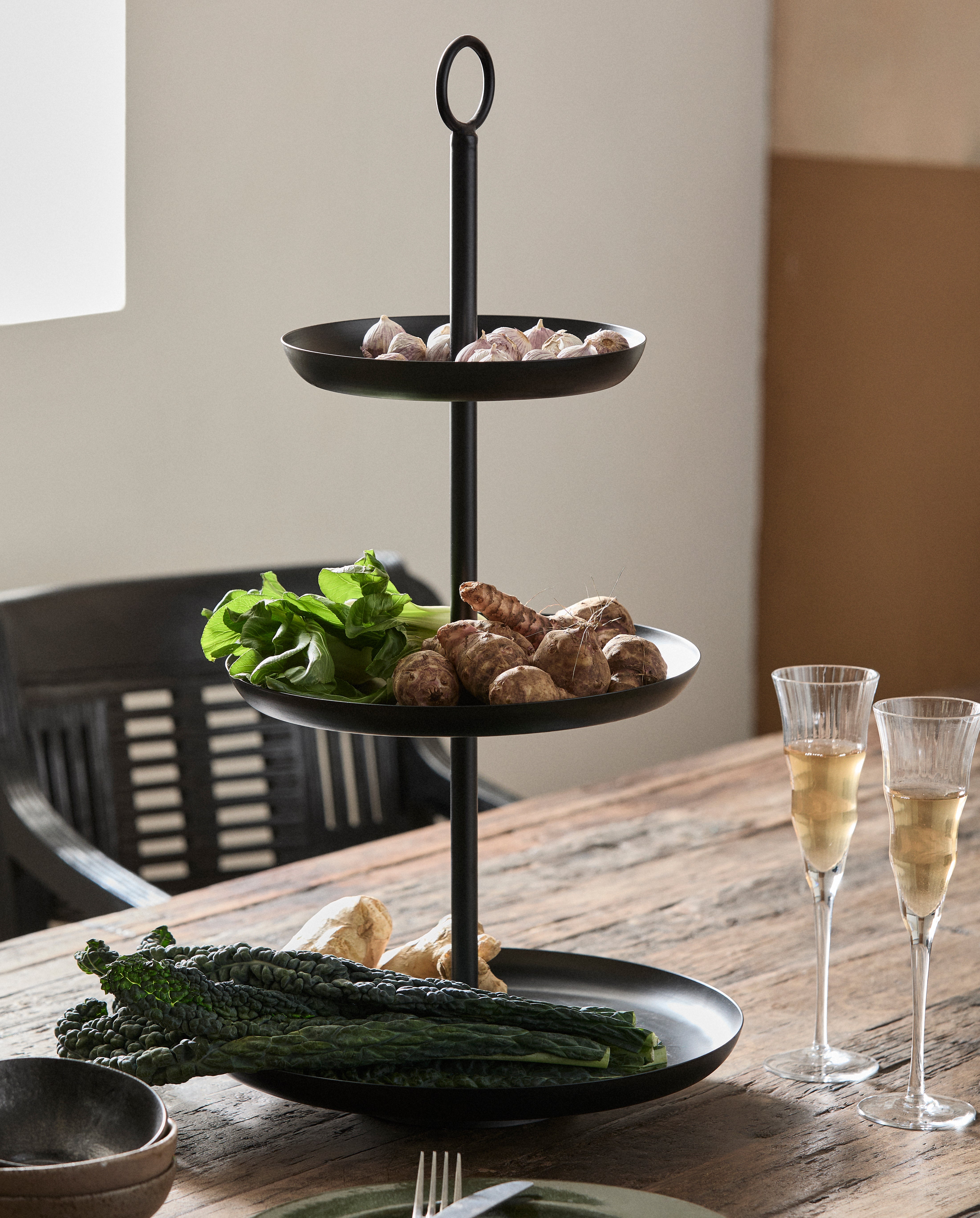 Assam Etagere, L - Black, Nordal, servering och upplägg