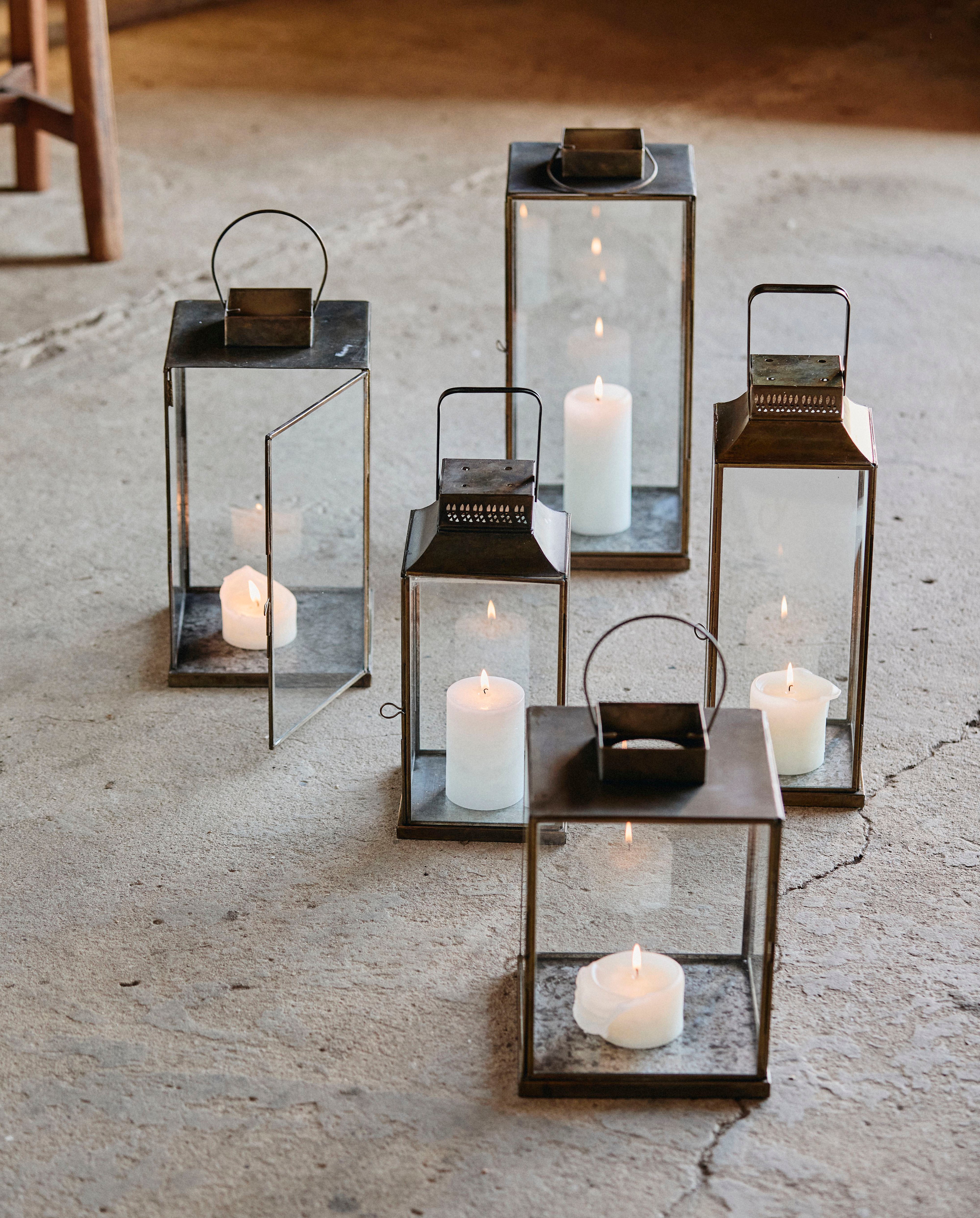 Antique Lantern, Square W/top, L - Golden Finish, Nordal, ljus & ljuslyktor