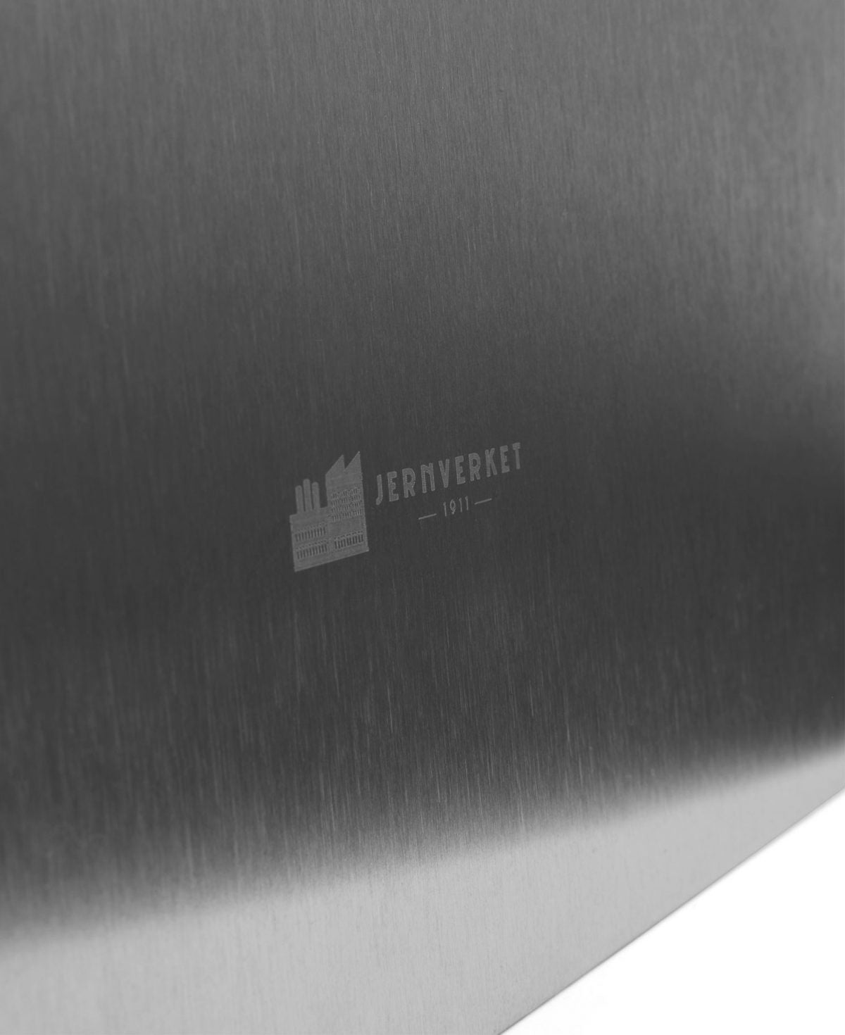 Snygg Serveringsbräda i Rostfritt Stål från Jernverket, House of Regalo, kök-och-heminredning