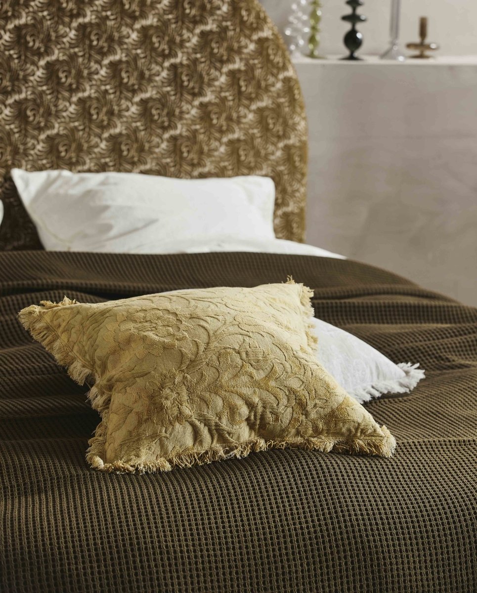 Lepus Cushion Cover, Yellow, Nordal, sovrums textilier